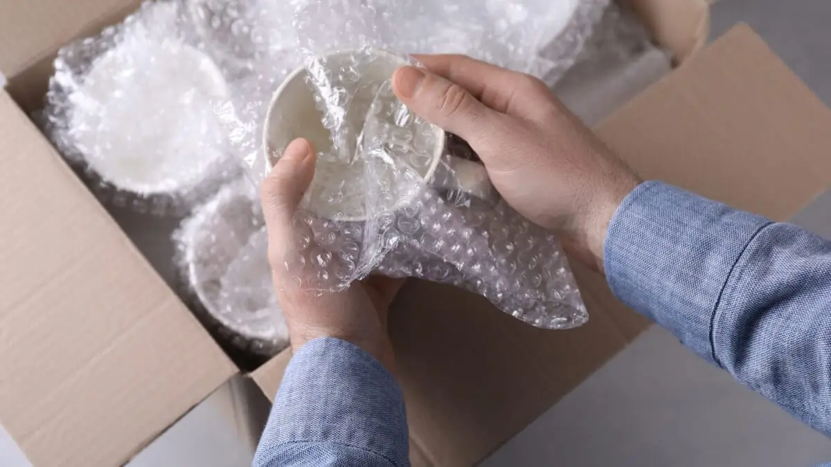 Så här packar du glas vid flytt